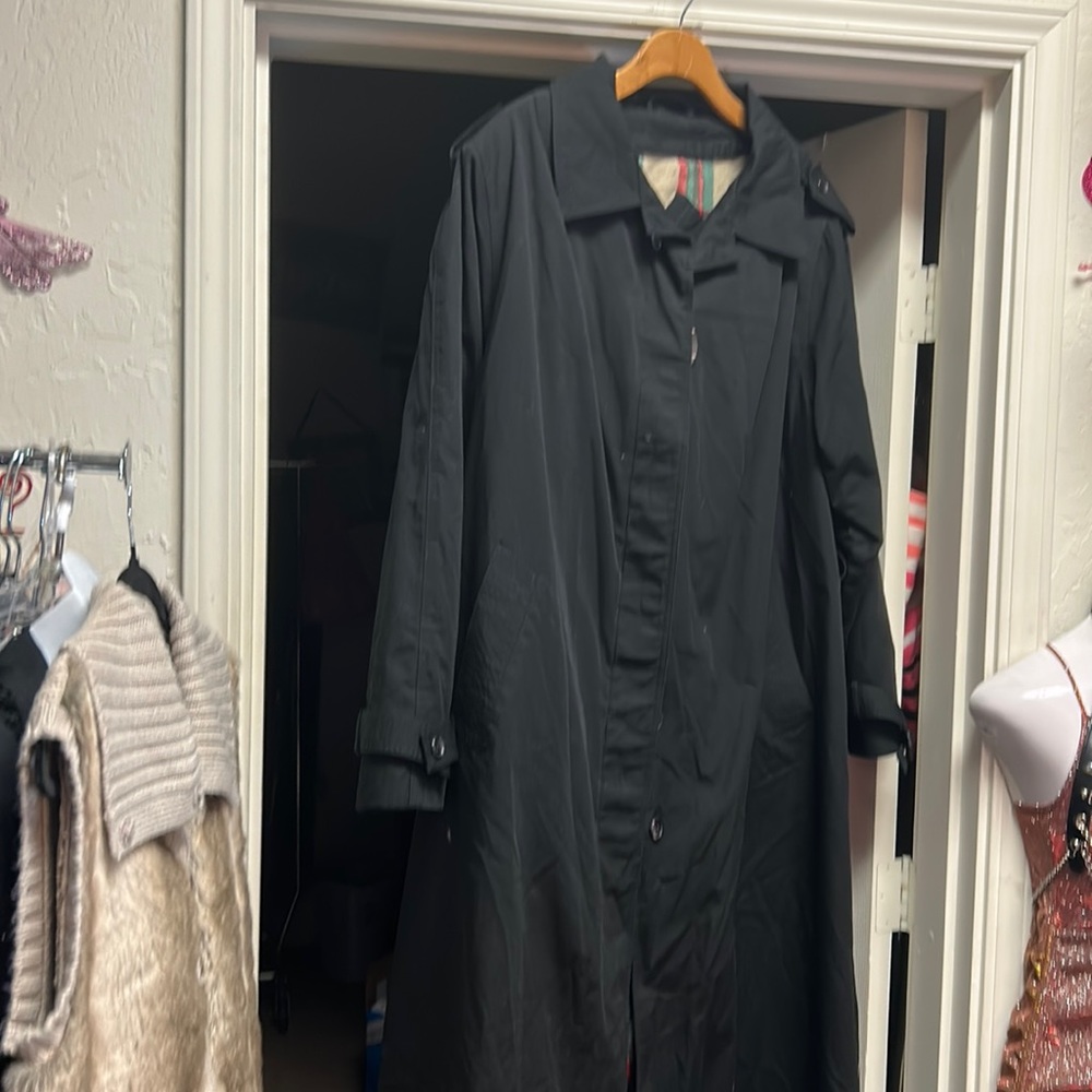 Like new trench coat